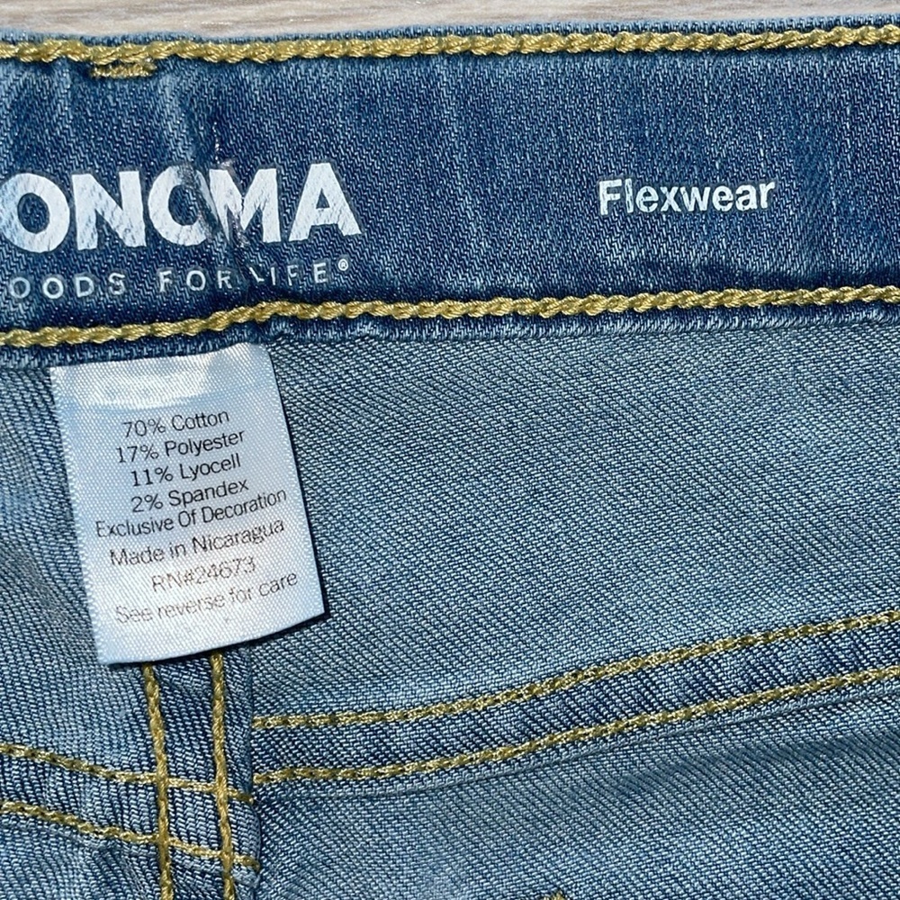 ⭐ Sonoma Goods For Life Boys’ Flexwear Straight Jeans – Size 16 – Medium Wash ⭐ - Picture 8 of 9